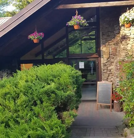 Stanica Wodna Pttk Ukta * 鲁恰内尼达