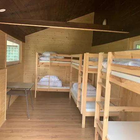 Stanica Wodna Pttk Ukta 度假村 *